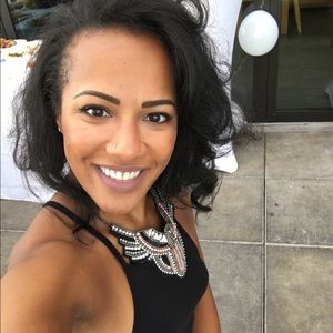 Meet your Posher, Courtney